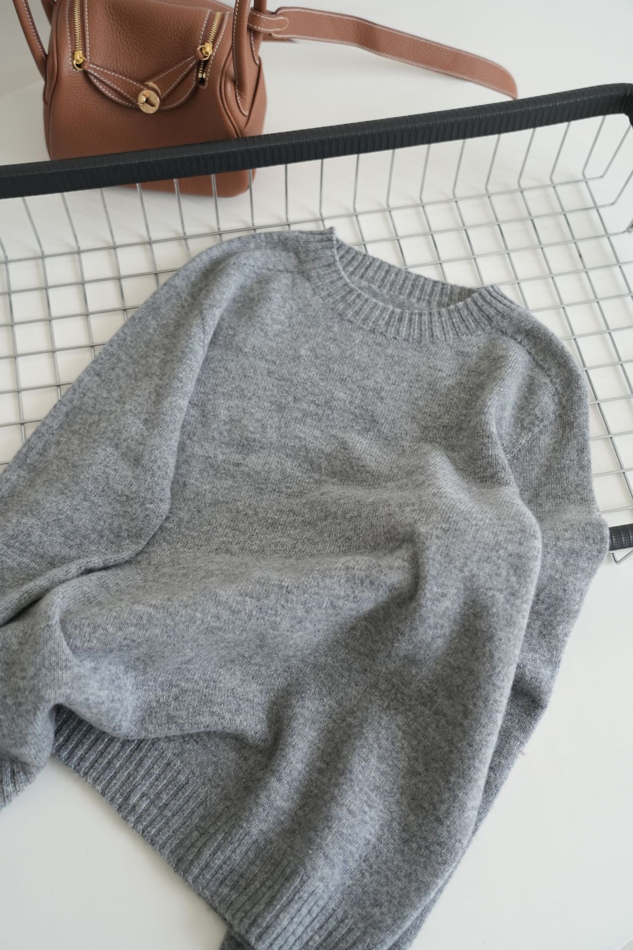 Loose-Fit Soft Pure Wool Pullover Sweater - Evil Shop